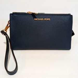 Michael Kors Large Jet Set Travel Doubles Zip Leather Wristlet